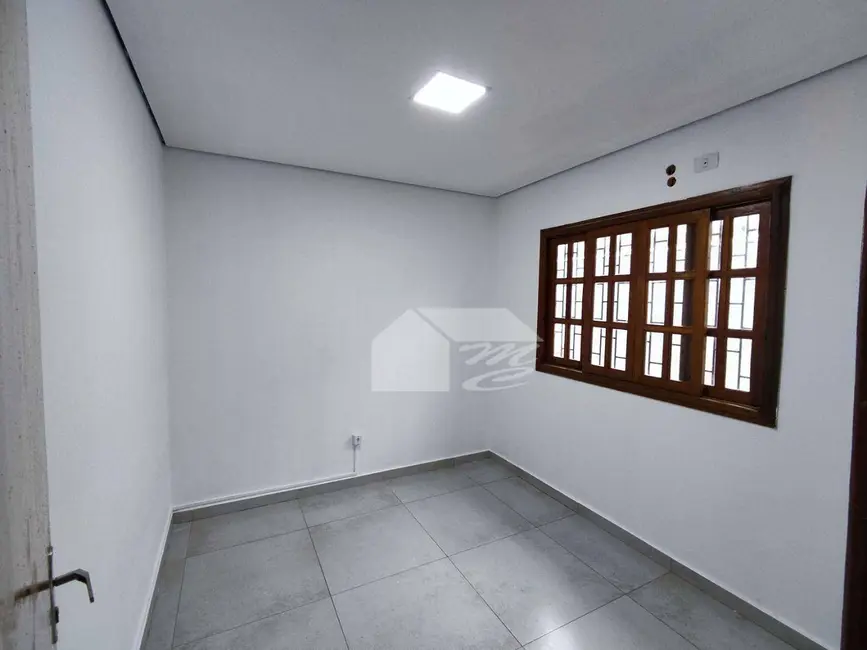 Casa com 3 quartos para alugar, 562m2 em Setor 03, Ariquemes - RO - imagem 8 Foto 8 de Casa com 3 quartos para alugar, 562m2 em Setor 03, Ariquemes - RO