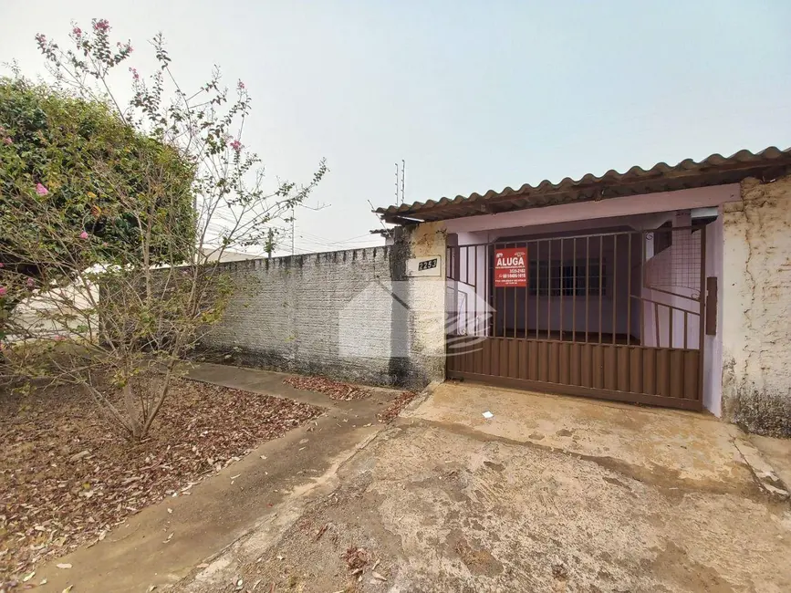 Casa com 2 quartos para alugar, 60m2 em Setor 04, Ariquemes - RO - imagem 1 Foto 1 de Casa com 2 quartos para alugar, 60m2 em Setor 04, Ariquemes - RO