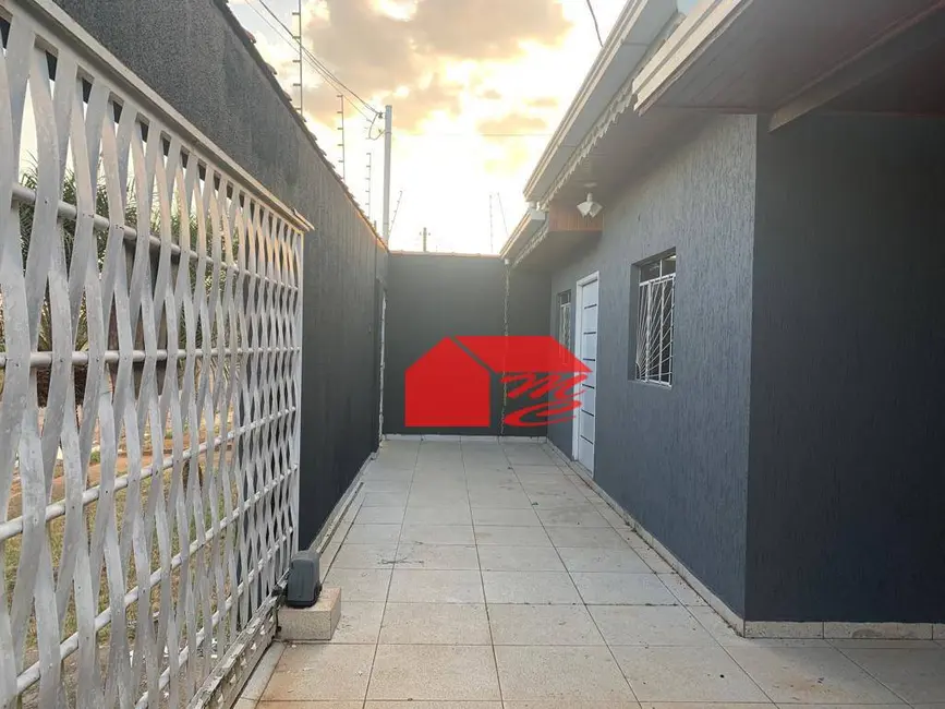 Foto 3 de Casa com 2 quartos à venda, 360m2 em Jardim Paraná, Ariquemes - RO