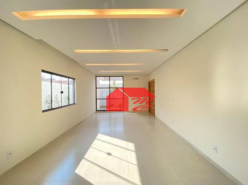 Foto 4 de Casa com 3 quartos à venda, 360m2 em Jardim Europa, Ariquemes - RO