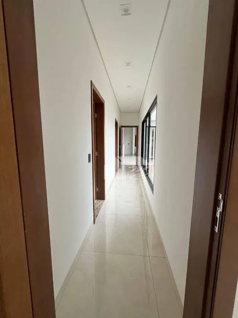 Casa de Condomínio com 3 quartos à venda, 250m2 em Condomínio São Paulo, Ariquemes - RO - imagem 8 Foto 8 de Casa de Condomínio com 3 quartos à venda, 250m2 em Condomínio São Paulo, Ariquemes - RO