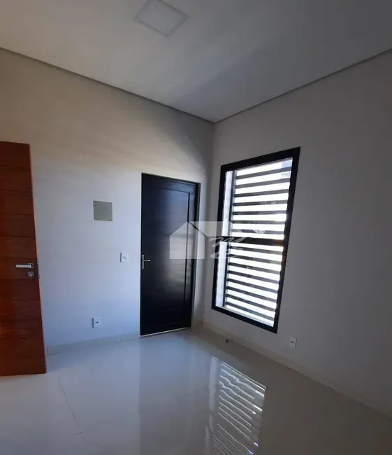 Casa de Condomínio com 3 quartos à venda, 480m2 em Parque das Gemas, Ariquemes - RO - imagem 9 Foto 9 de Casa de Condomínio com 3 quartos à venda, 480m2 em Parque das Gemas, Ariquemes - RO