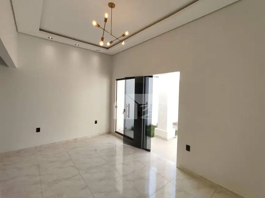 Foto 4 de Casa com 2 quartos à venda, 180m2 em Ariquemes - RO
