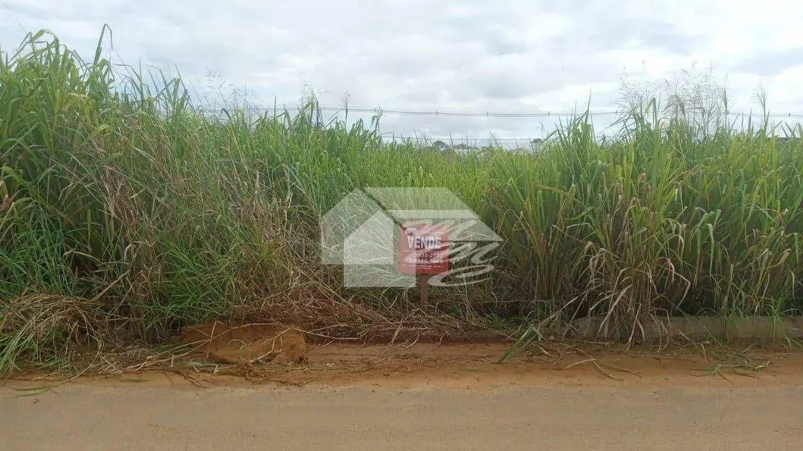 Foto 1 de Terreno / Lote à venda, 240m2 em Ariquemes - RO