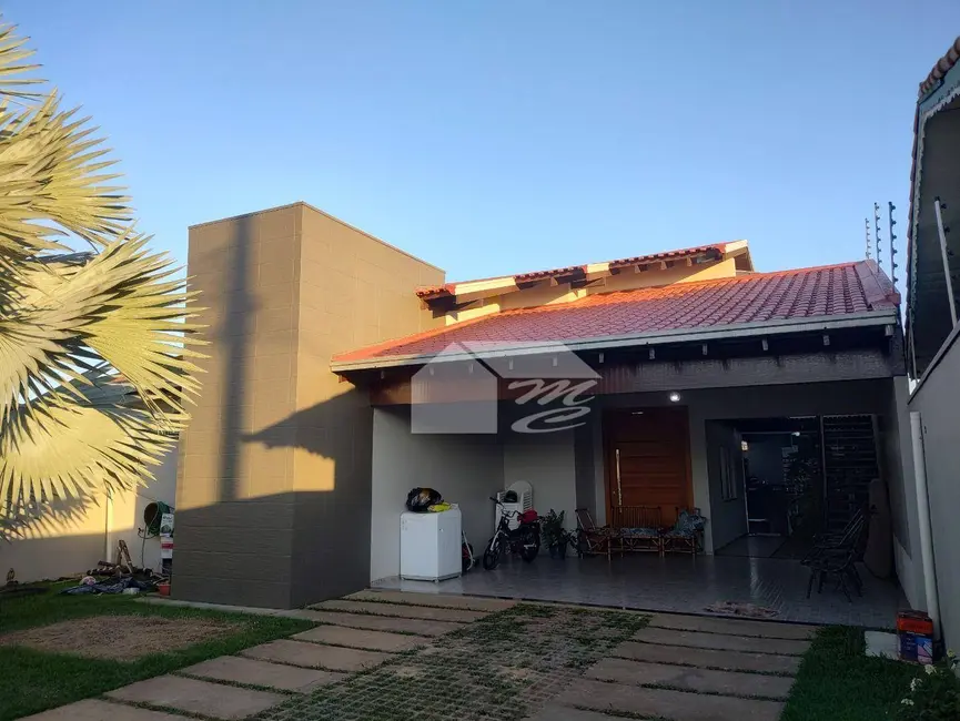 Foto 1 de Casa com 2 quartos à venda, 360m2 em Monte Alegre, Ariquemes - RO