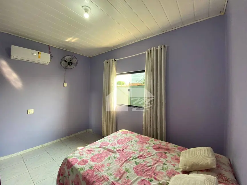 Foto 9 de Casa com 3 quartos à venda, 200m2 em Jardim das Palmeiras, Ariquemes - RO