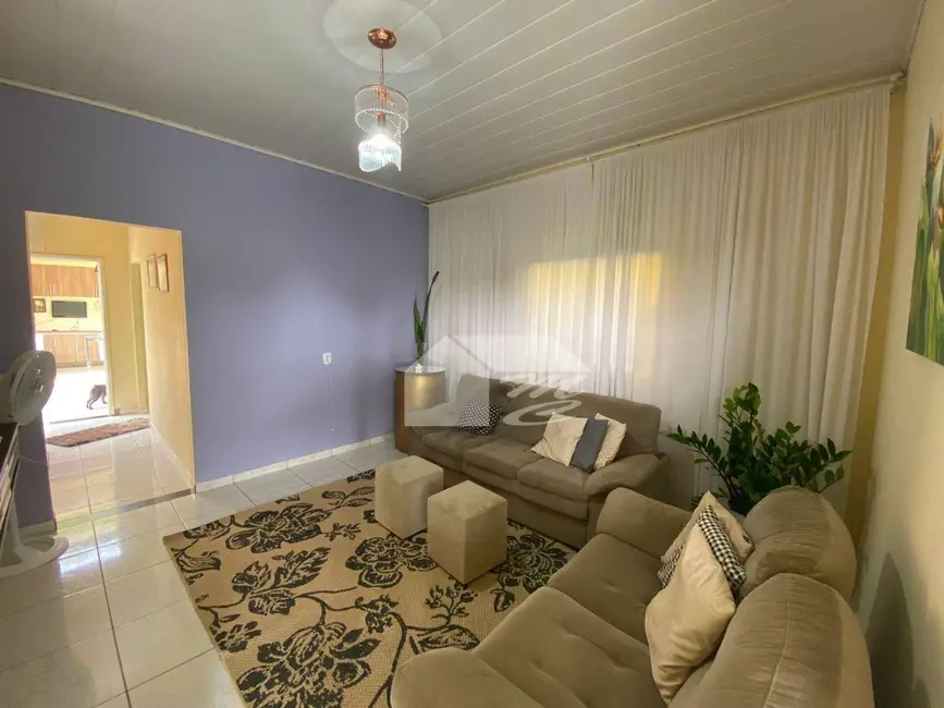 Foto 6 de Casa com 3 quartos à venda, 200m2 em Jardim das Palmeiras, Ariquemes - RO