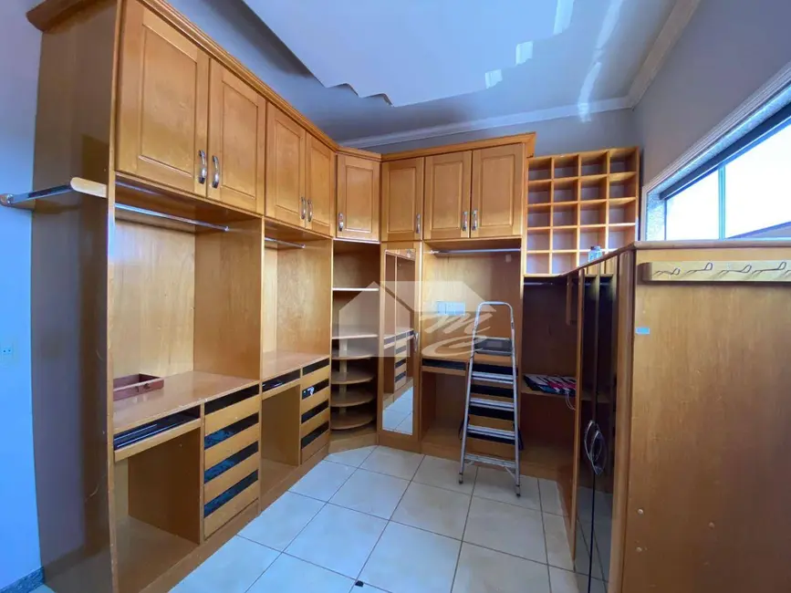 Foto 5 de Casa com 5 quartos à venda, 360m2 em Setor 05, Ariquemes - RO