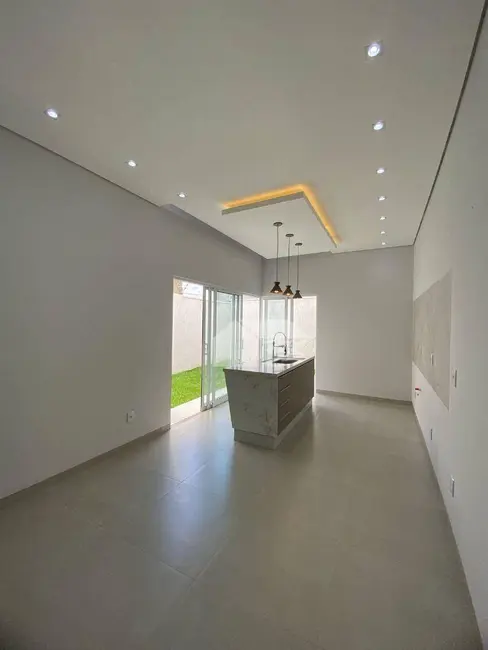 Foto 7 de Casa com 3 quartos à venda, 180m2 em Ariquemes - RO