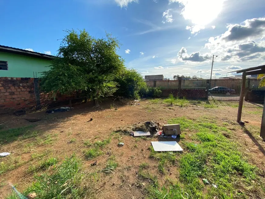 Foto 1 de Terreno / Lote à venda, 500m2 em Ariquemes - RO