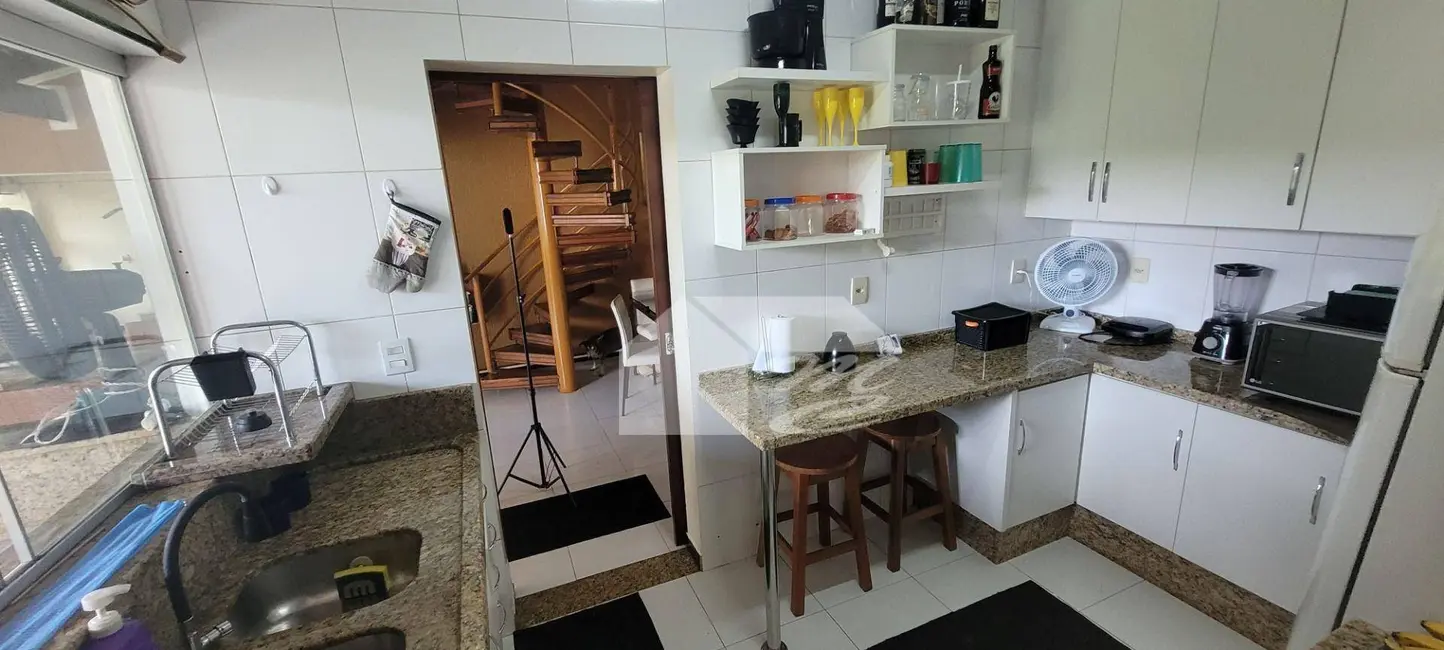 Casa de Condomínio com 3 quartos à venda, 450m2 em Monte Cristo, Ariquemes - RO - imagem 3 Foto 3 de Casa de Condomínio com 3 quartos à venda, 450m2 em Monte Cristo, Ariquemes - RO