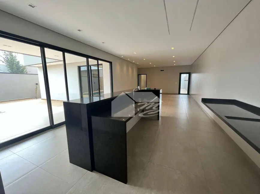 Casa de Condomínio com 3 quartos à venda, 400m2 em Ariquemes - RO - imagem 7 Foto 7 de Casa de Condomínio com 3 quartos à venda, 400m2 em Ariquemes - RO