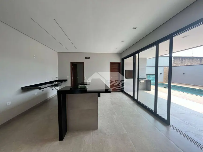 Casa de Condomínio com 3 quartos à venda, 400m2 em Ariquemes - RO - imagem 8 Foto 8 de Casa de Condomínio com 3 quartos à venda, 400m2 em Ariquemes - RO