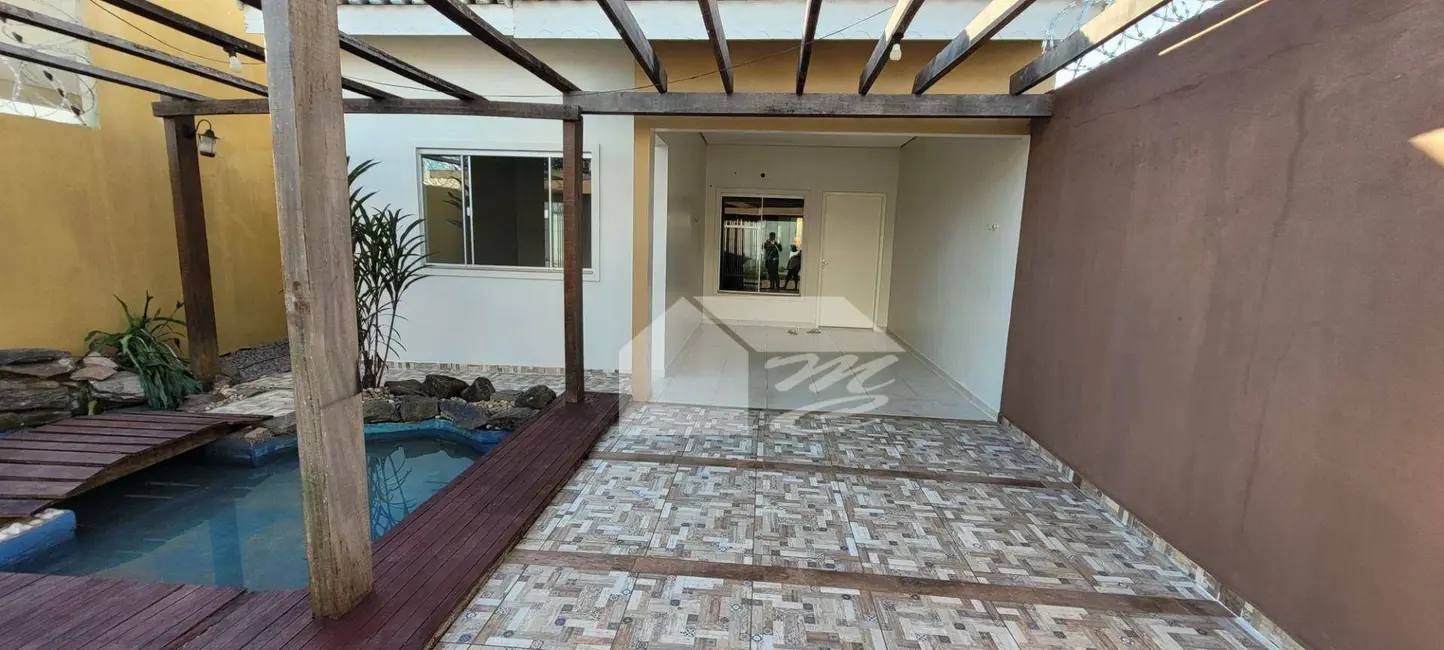 Foto 2 de Casa com 3 quartos à venda, 232m2 em Jardim Paraná, Ariquemes - RO