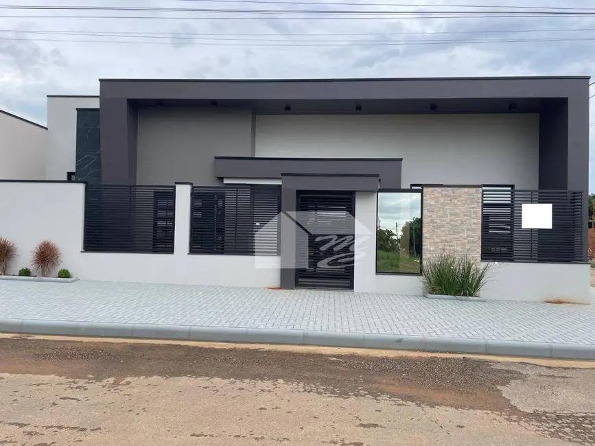 Foto 1 de Casa com 2 quartos à venda, 145m2 em Jardim Paraná, Ariquemes - RO