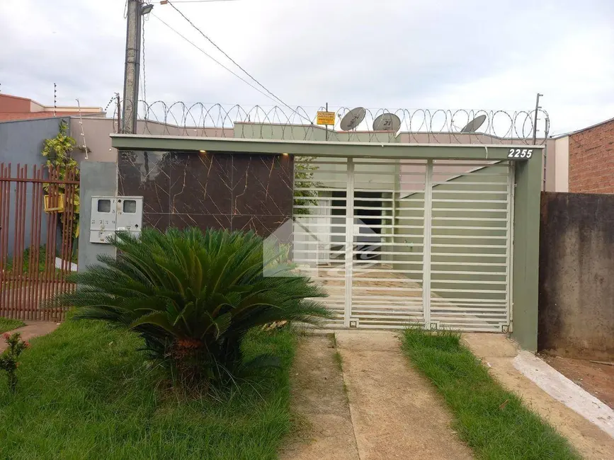 Casa com 3 quartos à venda e para alugar, 200m2 em Jardim Jorge Teixeira, Ariquemes - RO - imagem 3 Foto 3 de Casa com 3 quartos à venda e para alugar, 200m2 em Jardim Jorge Teixeira, Ariquemes - RO