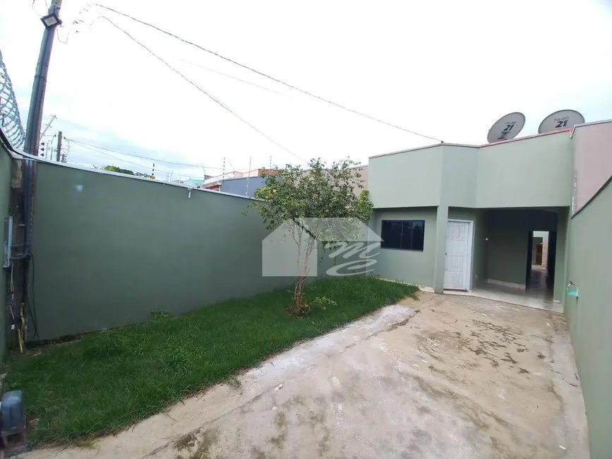 Casa com 3 quartos à venda e para alugar, 200m2 em Jardim Jorge Teixeira, Ariquemes - RO - imagem 2 Foto 2 de Casa com 3 quartos à venda e para alugar, 200m2 em Jardim Jorge Teixeira, Ariquemes - RO
