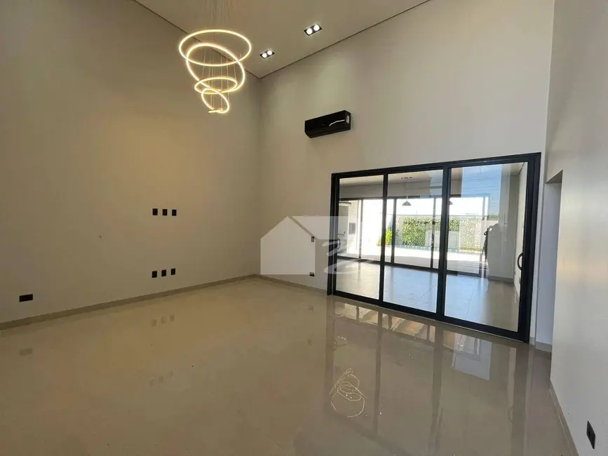 Casa de Condomínio com 3 quartos à venda, 375m2 em Condomínio São Paulo, Ariquemes - RO - imagem 7 Foto 7 de Casa de Condomínio com 3 quartos à venda, 375m2 em Condomínio São Paulo, Ariquemes - RO