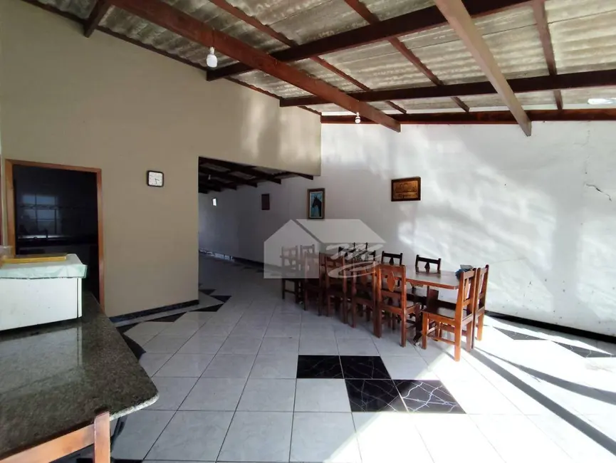 Foto 5 de Casa com 3 quartos à venda, 375m2 em Ariquemes - RO