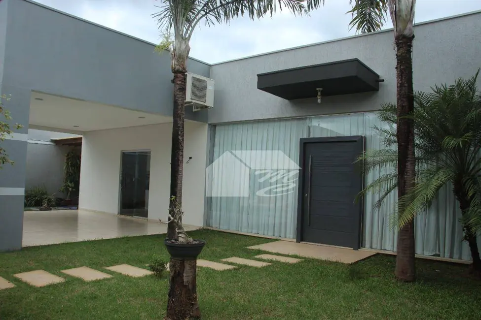 Foto 4 de Casa com 3 quartos à venda, 559m2 em Áreas Especiais 02, Ariquemes - RO