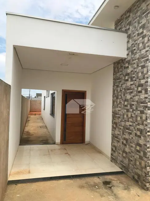 Casa de Condomínio com 2 quartos à venda, 174m2 em Jardim Paraná, Ariquemes - RO - imagem 4 Foto 4 de Casa de Condomínio com 2 quartos à venda, 174m2 em Jardim Paraná, Ariquemes - RO