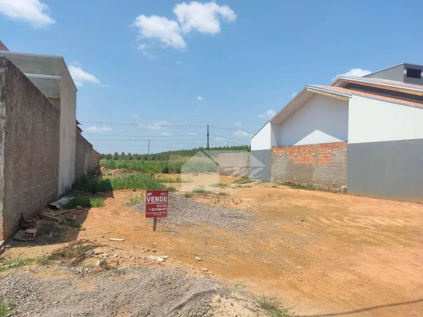 Foto 4 de Casa com 3 quartos à venda, 150m2 em Ariquemes - RO