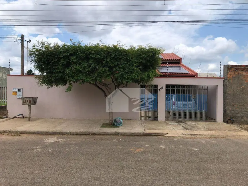 Foto 2 de Casa com 4 quartos à venda, 360m2 em Jardim América, Ariquemes - RO