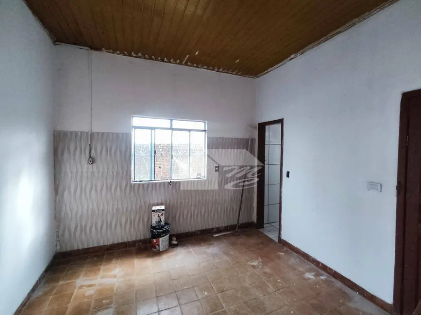 Casa com 3 quartos para alugar, 450m2 em Parque das Gemas, Ariquemes - RO - imagem 4 Foto 4 de Casa com 3 quartos para alugar, 450m2 em Parque das Gemas, Ariquemes - RO