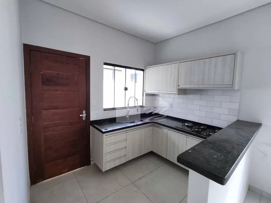 Casa com 2 quartos para alugar, 121m2 em Setor 02, Ariquemes - RO - imagem 5 Foto 5 de Casa com 2 quartos para alugar, 121m2 em Setor 02, Ariquemes - RO