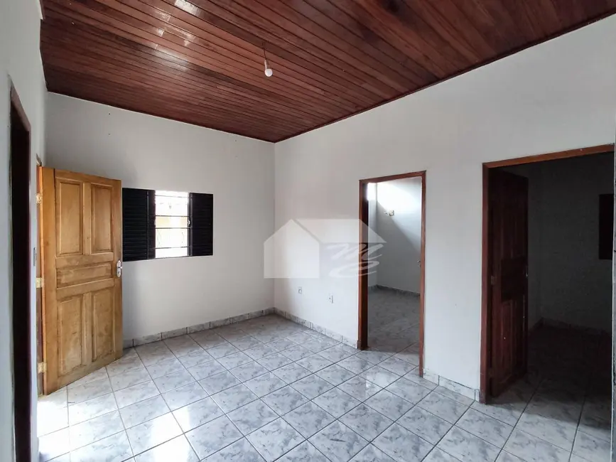 Apartamento com 2 quartos para alugar, 52m2 em Jardim Europa, Ariquemes - RO - imagem 6 Foto 6 de Apartamento com 2 quartos para alugar, 52m2 em Jardim Europa, Ariquemes - RO