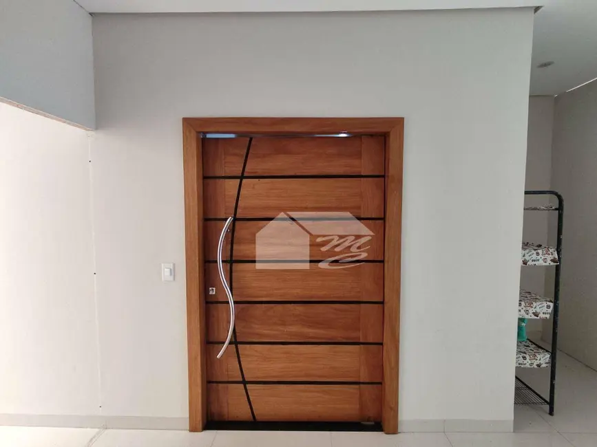 Foto 3 de Cobertura com 3 quartos para alugar, 250m2 em Setor 03, Ariquemes - RO