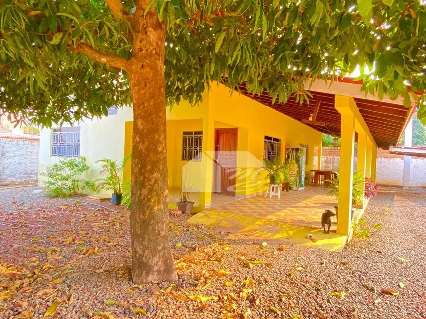 Foto 2 de Casa com 2 quartos à venda e para alugar, 300m2 em Jardim das Palmeiras, Ariquemes - RO