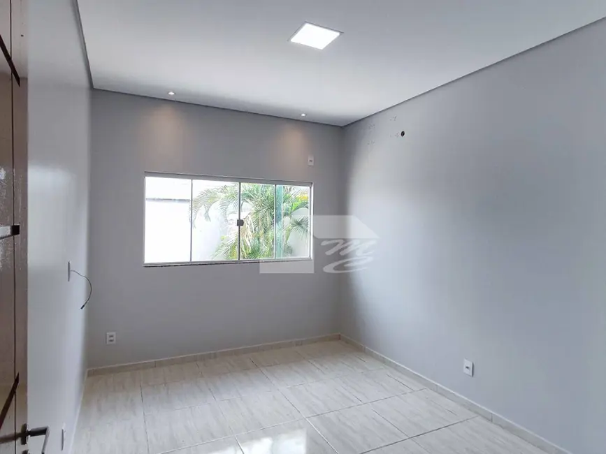 Foto 8 de Casa com 2 quartos para alugar, 250m2 em Ariquemes - RO