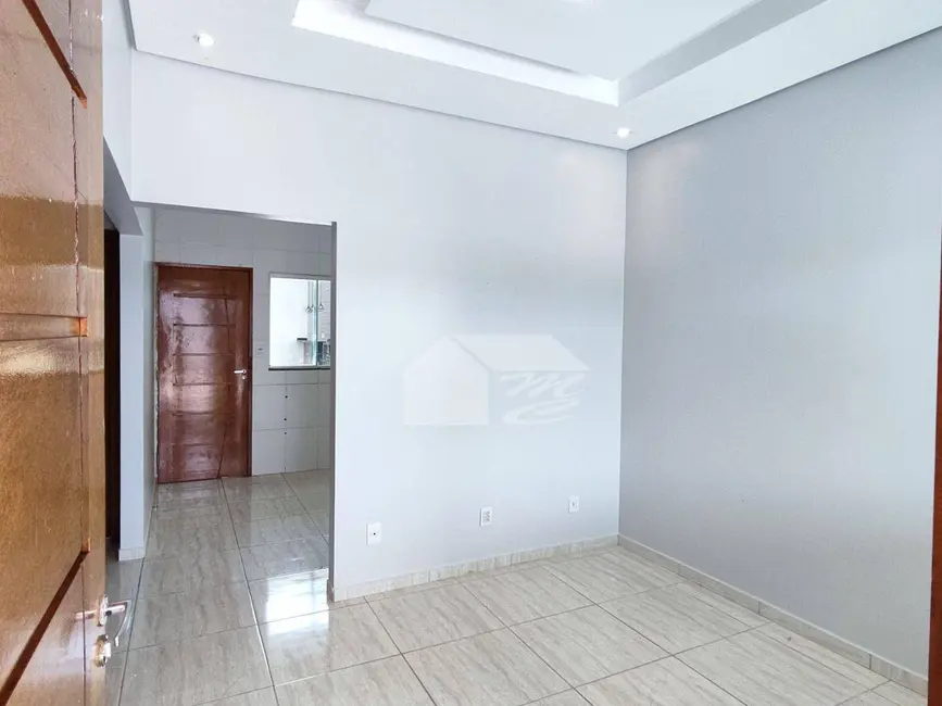 Foto 4 de Casa com 2 quartos para alugar, 250m2 em Ariquemes - RO