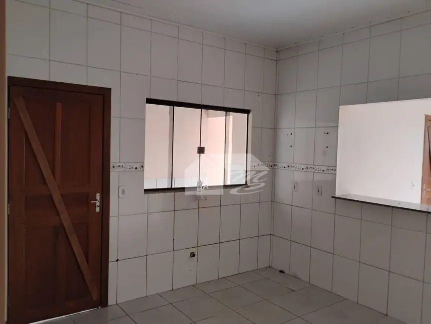 Foto 8 de Casa com 2 quartos para alugar, 172m2 em Jardim Paulista, Ariquemes - RO
