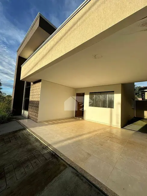 Foto 9 de Casa com 3 quartos à venda, 195m2 em Parque das Gemas, Ariquemes - RO