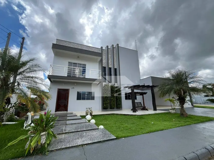 Foto 1 de Casa com 5 quartos para alugar, 400m2 em Ariquemes - RO