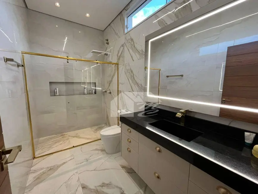 Foto 9 de Casa com 3 quartos à venda, 360m2 em Jardim Europa, Ariquemes - RO