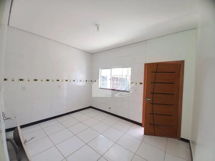 Foto 8 de Casa com 2 quartos para alugar, 174m2 em Jardim Paraná, Ariquemes - RO