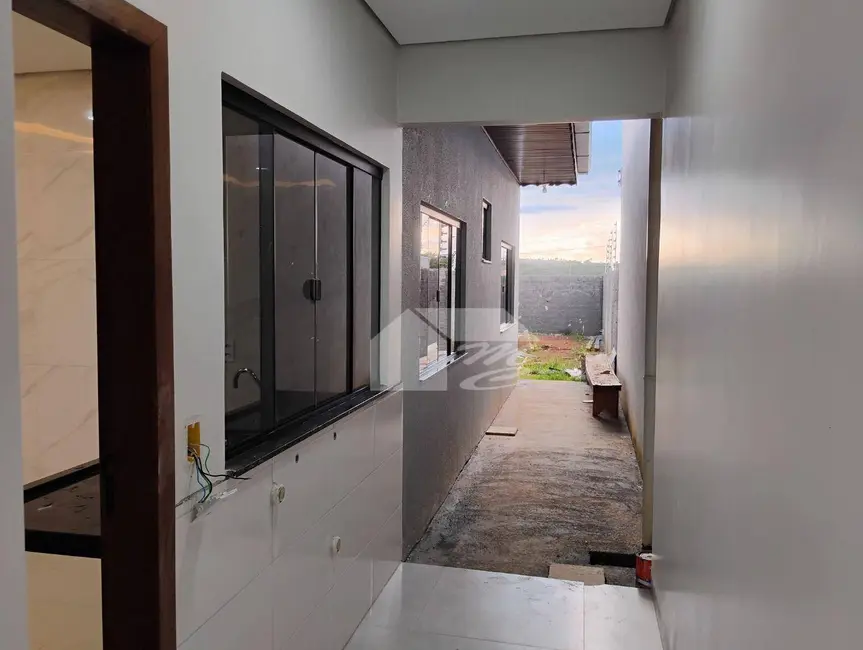 Casa com 2 quartos para alugar, 180m2 em Ariquemes - RO - imagem 8 Foto 8 de Casa com 2 quartos para alugar, 180m2 em Ariquemes - RO