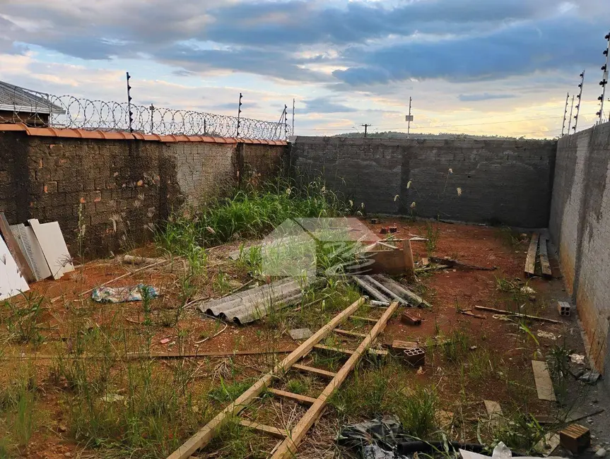 Casa com 2 quartos para alugar, 180m2 em Ariquemes - RO - imagem 9 Foto 9 de Casa com 2 quartos para alugar, 180m2 em Ariquemes - RO