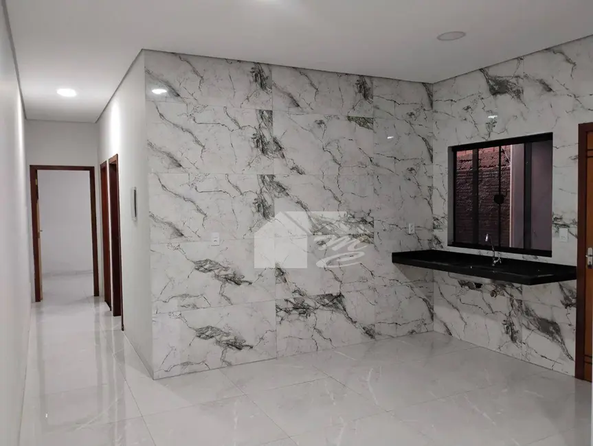 Casa com 2 quartos para alugar, 180m2 em Ariquemes - RO - imagem 4 Foto 4 de Casa com 2 quartos para alugar, 180m2 em Ariquemes - RO