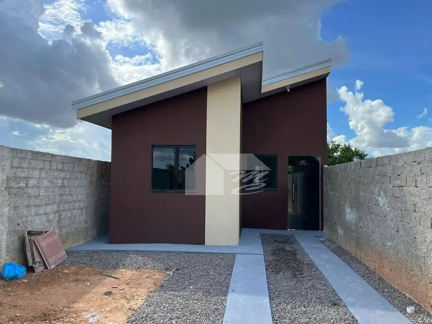Casa com 2 quartos à venda, 180m2 em Ariquemes - RO - imagem 1 Foto 1 de Casa com 2 quartos à venda, 180m2 em Ariquemes - RO