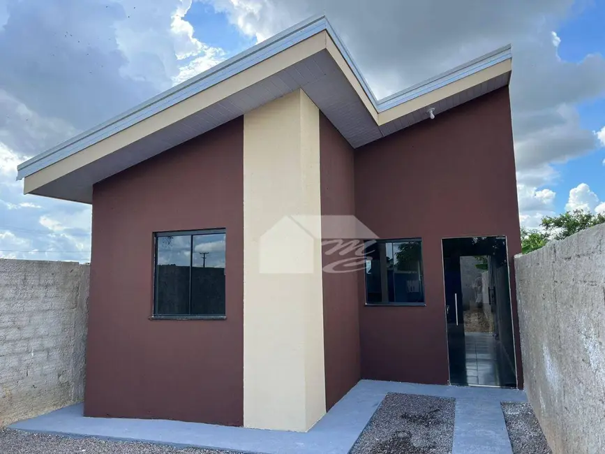 Casa com 2 quartos à venda, 180m2 em Ariquemes - RO - imagem 3 Foto 3 de Casa com 2 quartos à venda, 180m2 em Ariquemes - RO