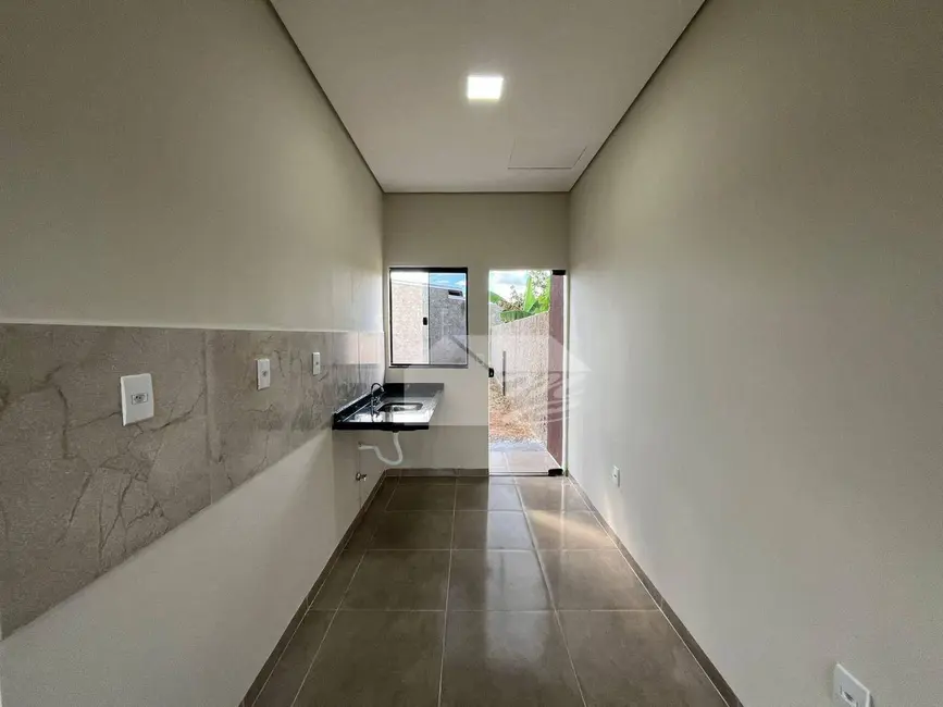 Casa com 2 quartos à venda, 180m2 em Ariquemes - RO - imagem 8 Foto 8 de Casa com 2 quartos à venda, 180m2 em Ariquemes - RO