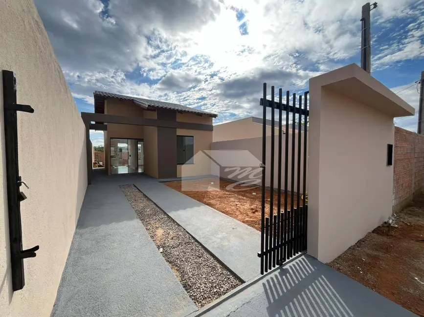 Foto 2 de Casa com 2 quartos à venda, 180m2 em Ariquemes - RO