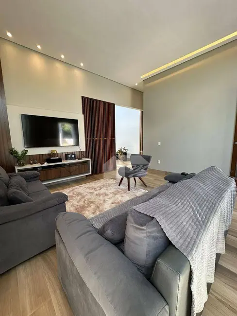 Foto 3 de Casa de Condomínio com 4 quartos à venda, 450m2 em Setor 05, Ariquemes - RO