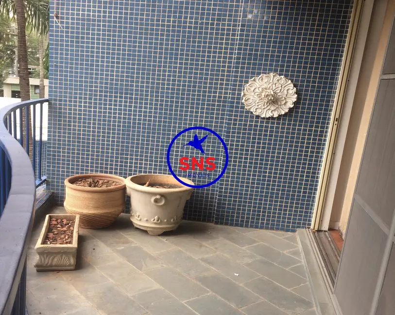 Foto 2 de Apartamento com 3 quartos à venda, 100m2 em Cambuí, Campinas - SP
