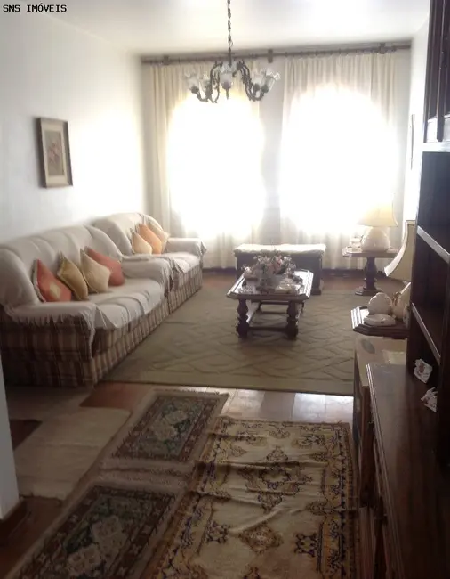 Foto 1 de Casa com 3 quartos à venda, 180m2 em Vila Marieta, Campinas - SP