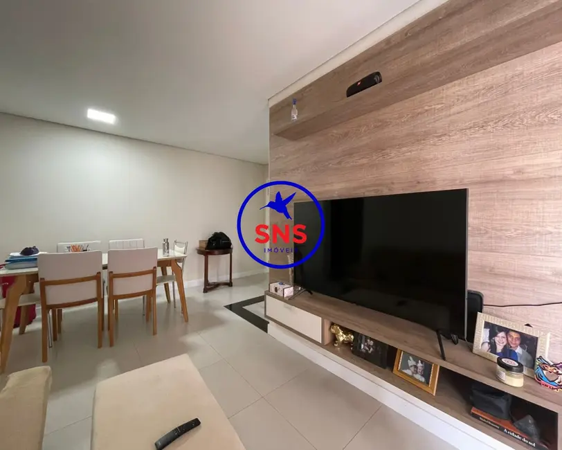 Foto 2 de Apartamento com 2 quartos à venda, 65m2 em Cambuí, Campinas - SP